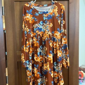 Size Small/Medium Orange Floral Long Sleeve Babydoll Dress